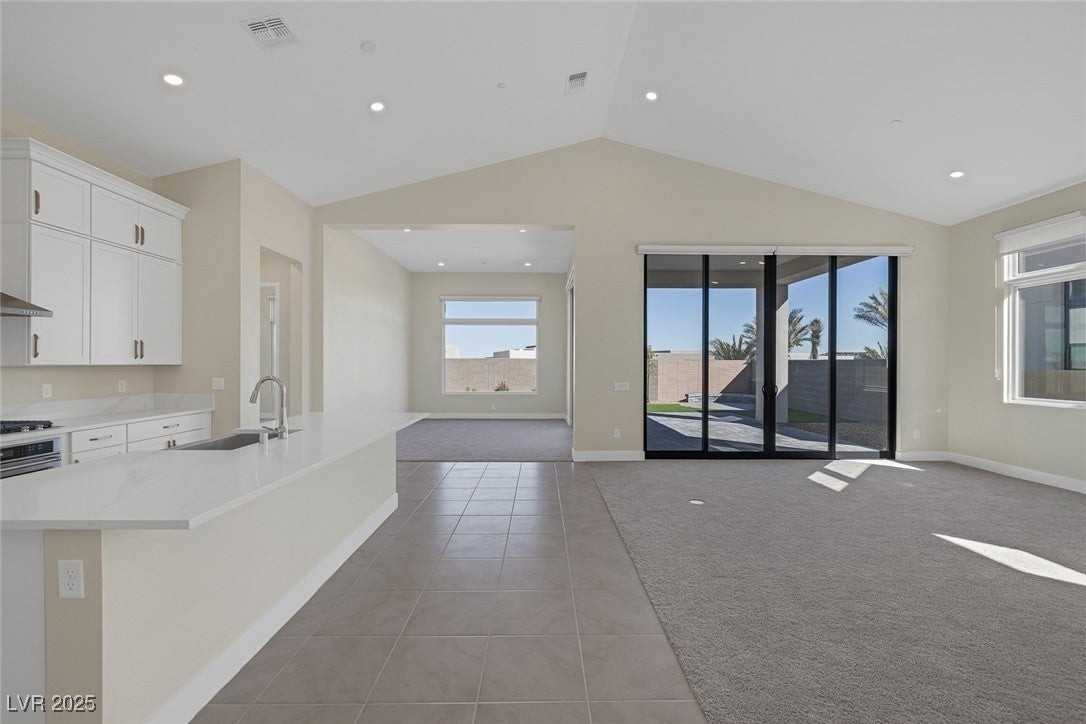 5000 Terramont Drive - Photo 7 of 50