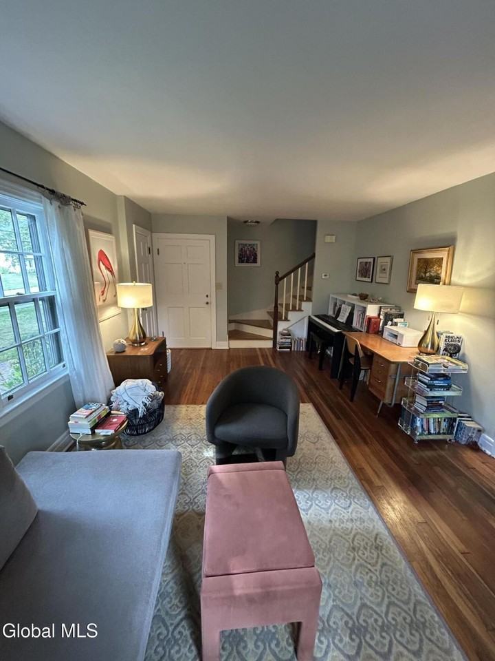 136 Adams Pl - Photo 2 of 16