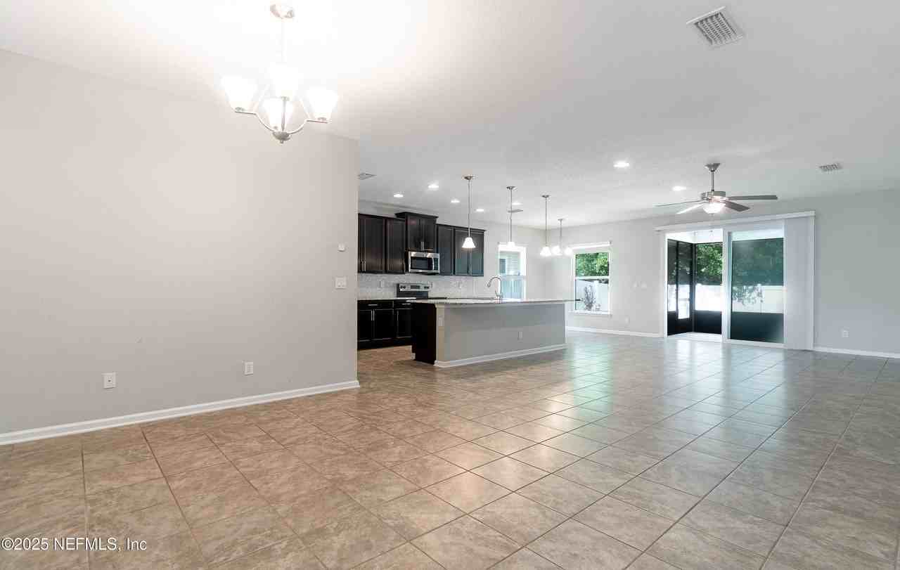 11544 Dunforth Cove Dr - Photo 5 of 29