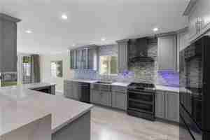 featured image of 17900 Bullock St