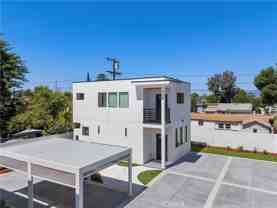 15211 Cohasset St - Photo 1 of 1