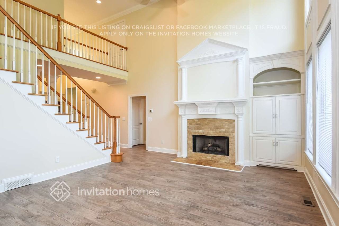 190 Camden Creek Ct - Photo 6 of 19