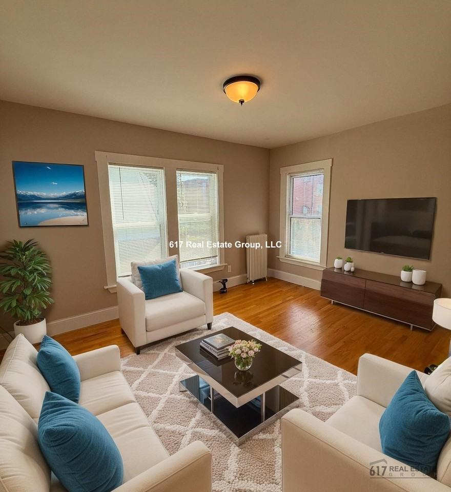 22 Mansfield St #2 - Photo 2 of 16