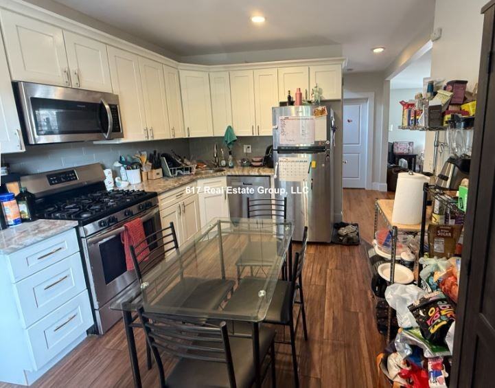 22 Mansfield St #2 - Photo 5 of 16