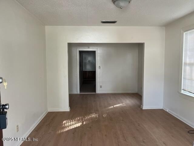 2918 Fitzgerald St - Photo 2 of 7