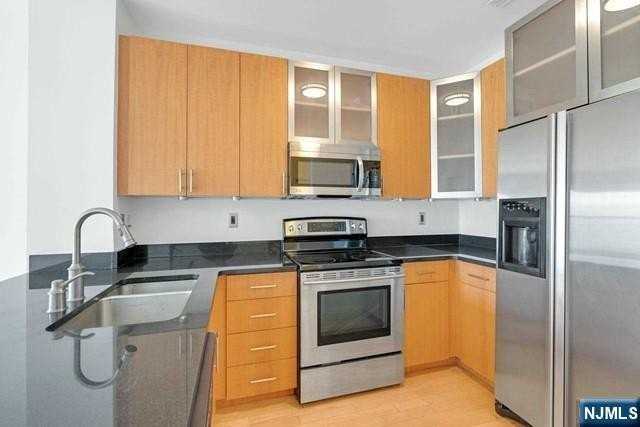 26 Ave At Port Imperial 307 - Photo 4 of 25