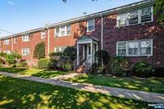 6 Gainesborough 1B - Photo 1 of 1