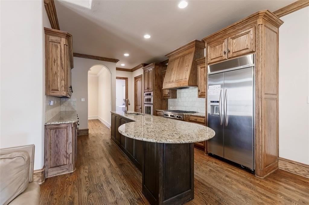 2709 White Dove Dr - Photo 7 of 32