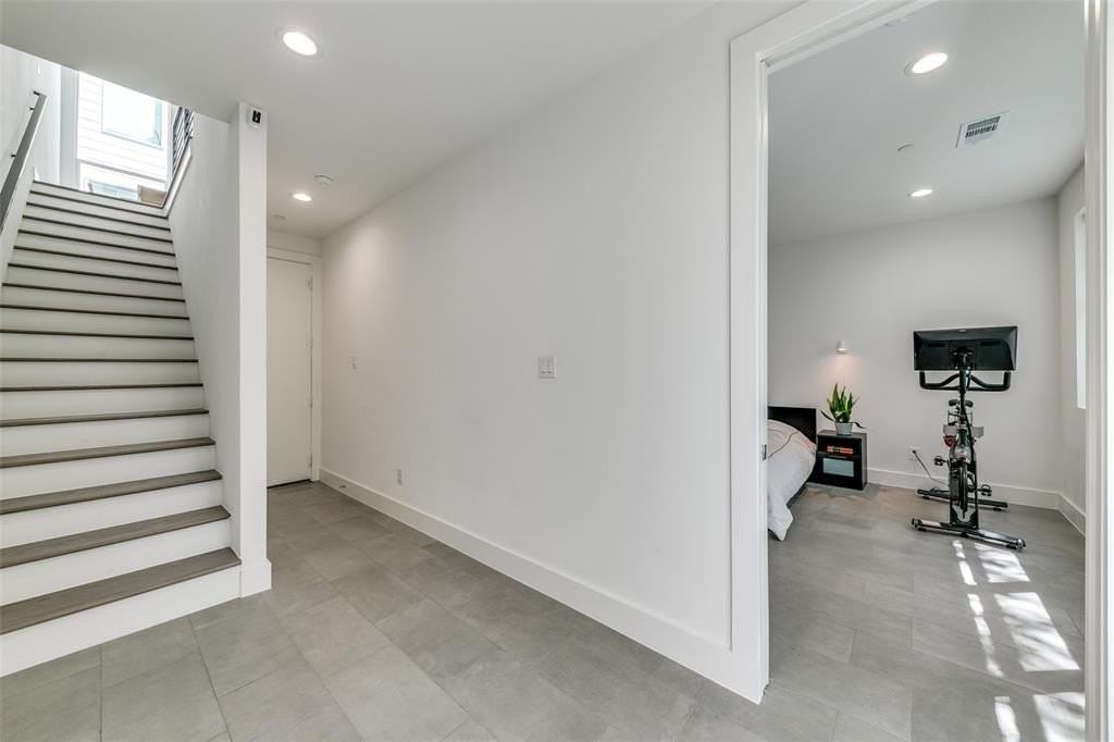 2908 Raleigh St #204 - Photo 4 of 25