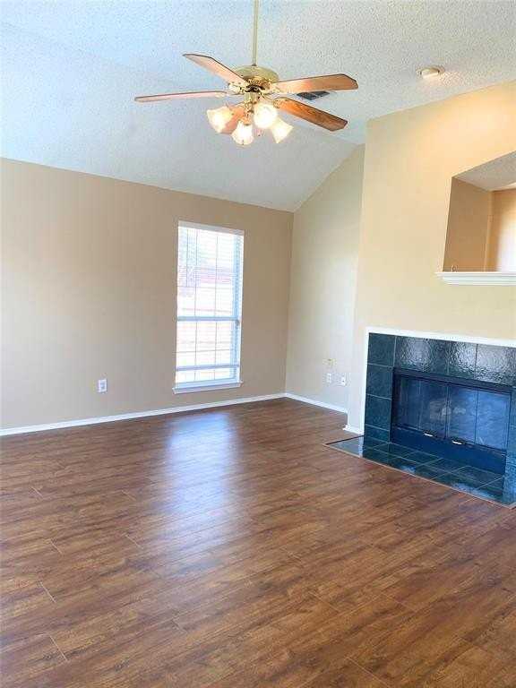 12204 Chattanooga Dr - Photo 4 of 15