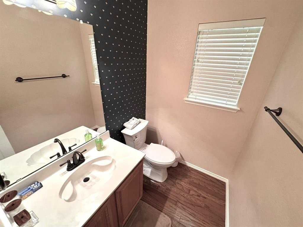 2429 Deer Horn Dr - Photo 5 of 34