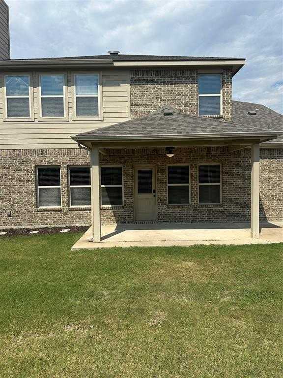 11716 Kurth Dr - Photo 4 of 26