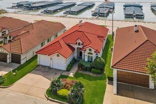 2046 Pontchartrain Dr - Photo 1 of 1