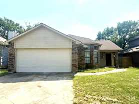 210 Cutting Horse Ln - Photo 1 of 1
