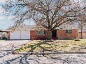 2913 Laredo Dr - Photo 1 of 1