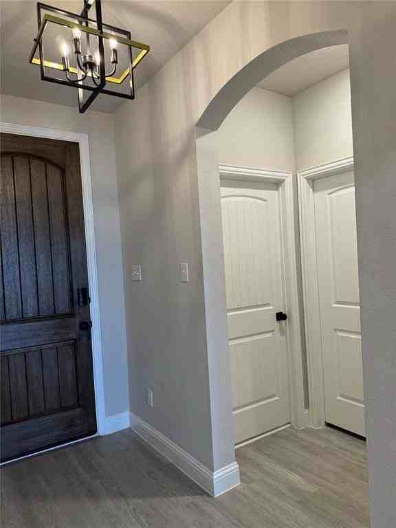 7308 Roaring Springs Rd - Photo 7 of 29