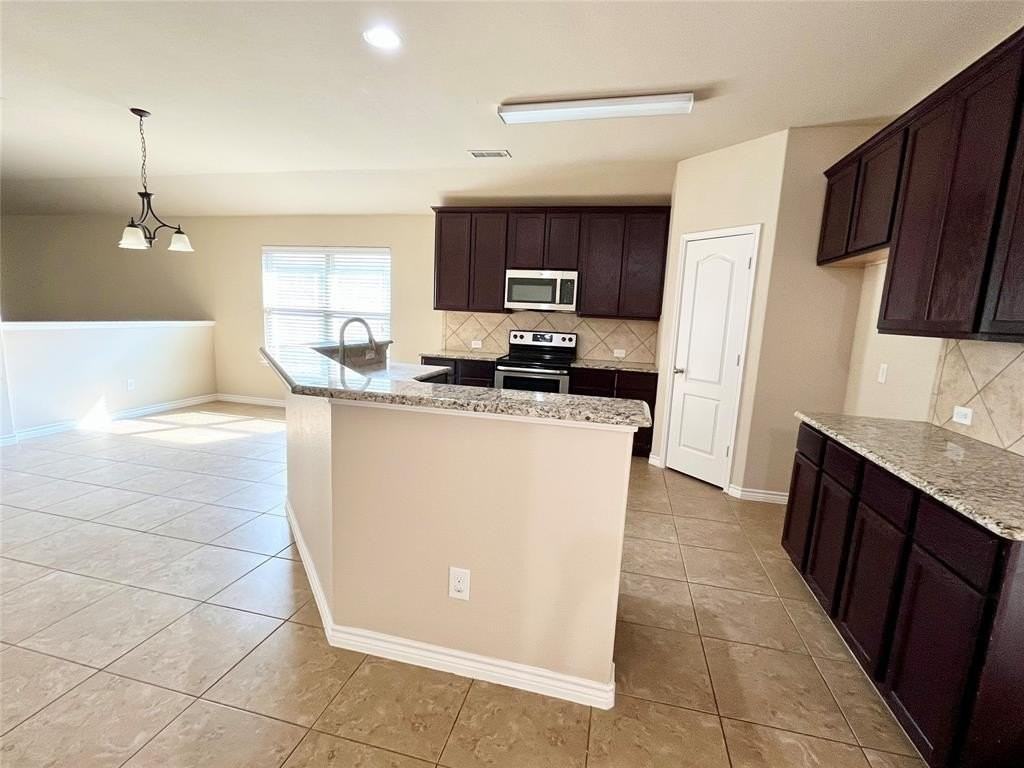 2217 Scott Creek Dr - Photo 7 of 18