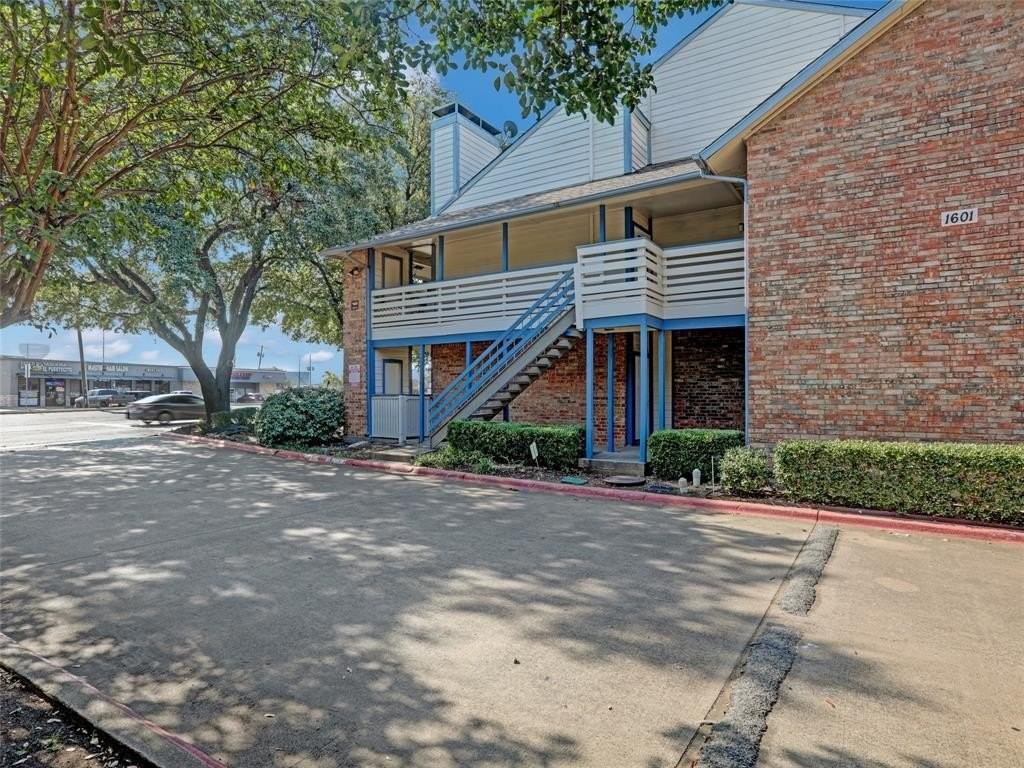 1601 Marsh Lane #200B - Photo 3 of 18