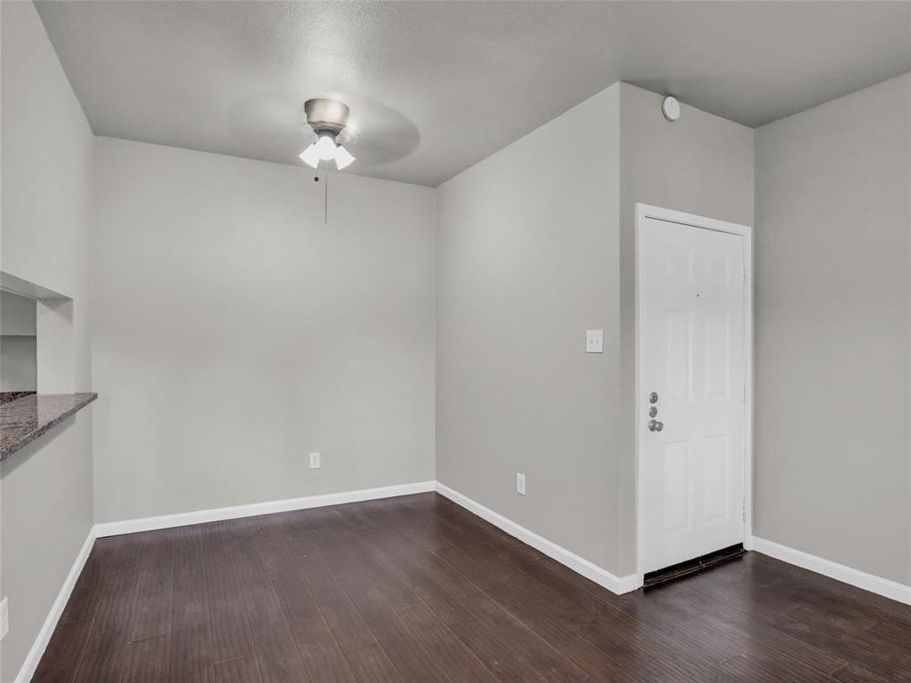 1601 Marsh Lane #200B - Photo 6 of 18