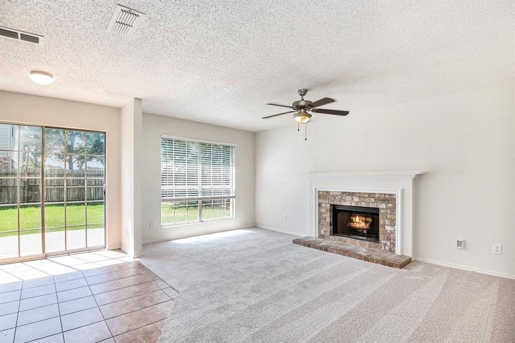 8201 Cloverglen Ln - Photo 5 of 24