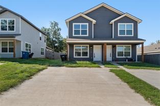 224 W Bond St #224 - Photo 1 of 1