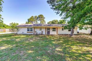 2212 Ridge Ln - Photo 1 of 1