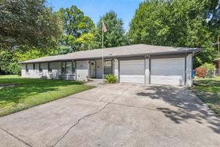 2711 Santa Cruz Dr - Photo 1 of 1