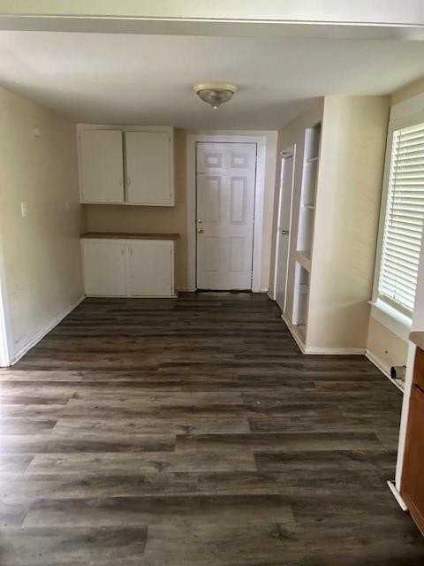 341 12th St Ne - Photo 7 of 11