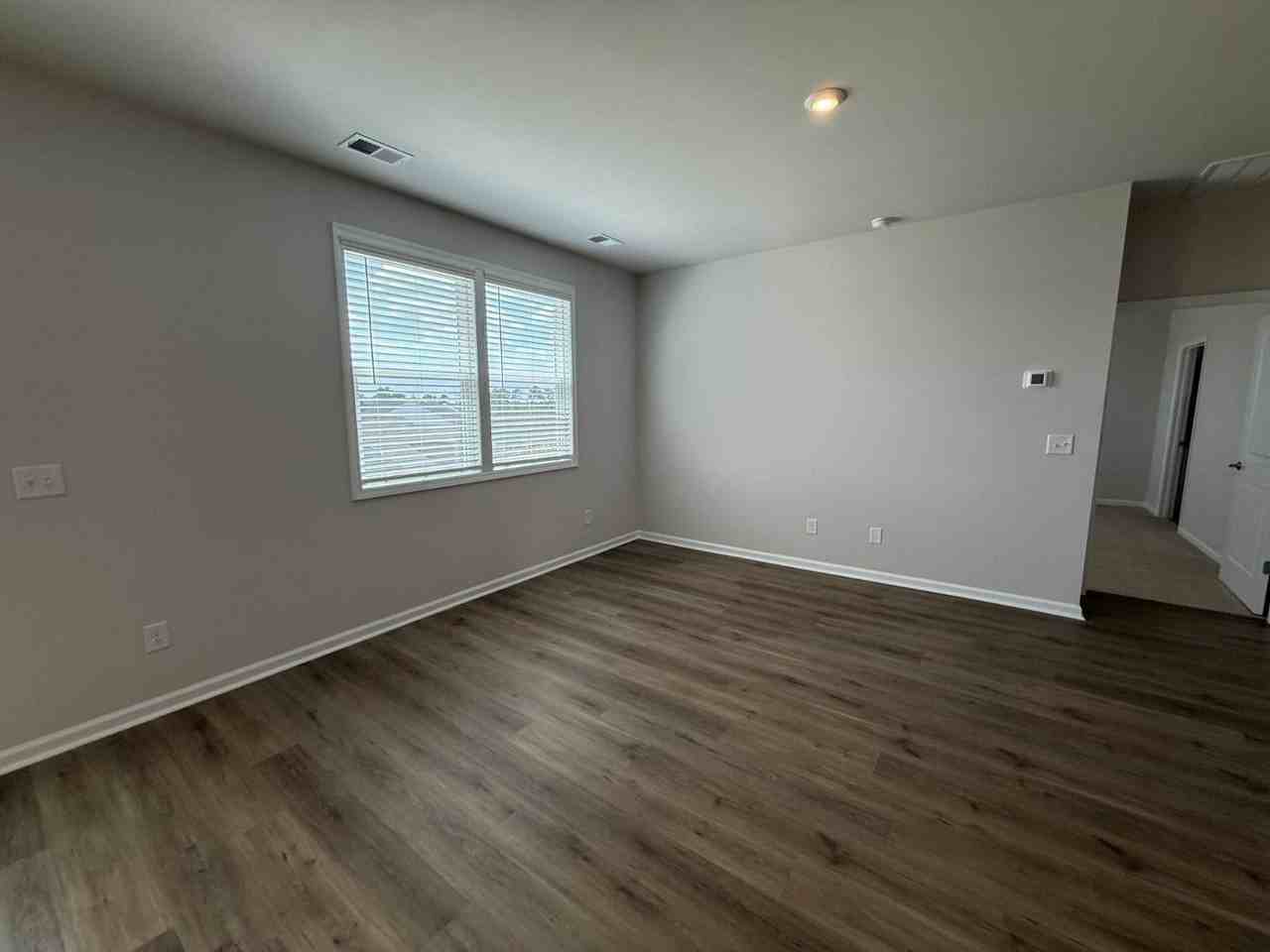 4319 Hartshorn Cir - Photo 6 of 28