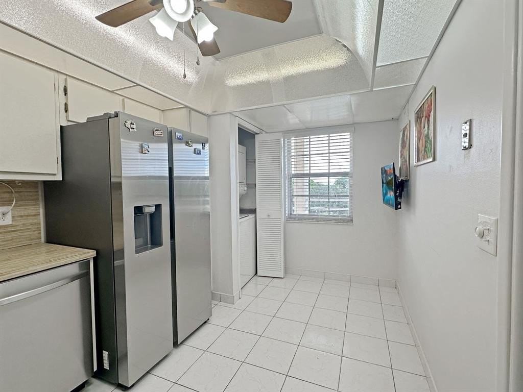 535 Oaks Dr #504 - Photo 7 of 31