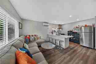1215 Ne 17th Ave #7 - Photo 1 of 1