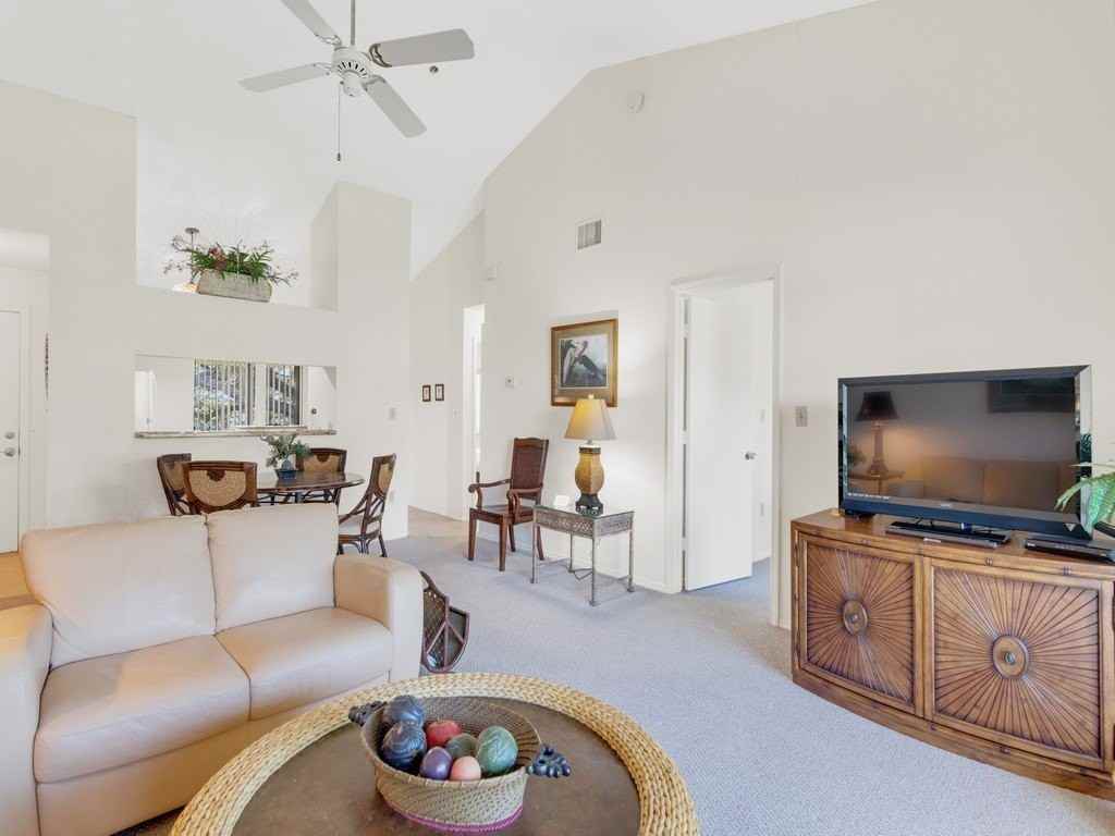 5735 Marina Dr Apt 3 #3 - Photo 6 of 36