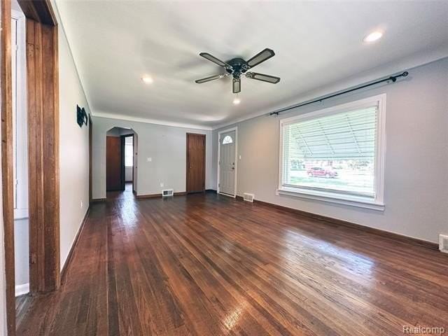 2620 N Main St - Photo 6 of 22