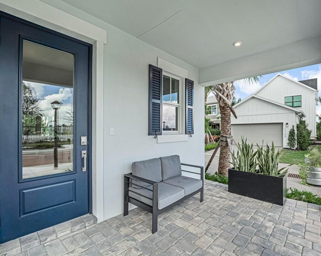 923 823 SW Prairie Avenue - Photo 5 of 50