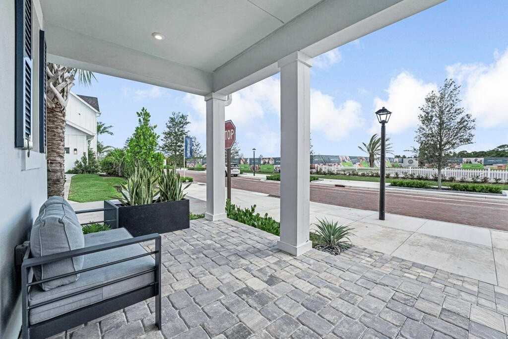 923 823 SW Prairie Avenue - Photo 6 of 50