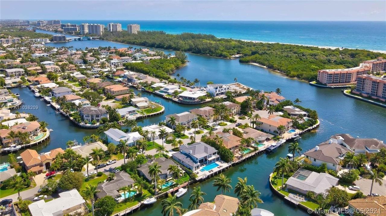 750 Ne Marine Dr - Photo 7 of 50