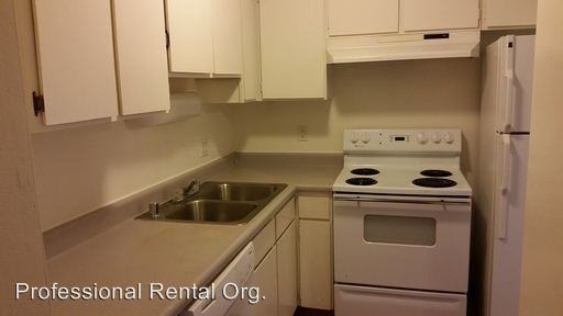 1015 Civic Center Drive - Photo 2 of 10