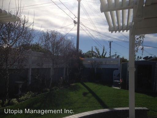 10270 Garrett Rd - Photo 2 of 14