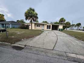 1040 Hickory Ln - Photo 1 of 1