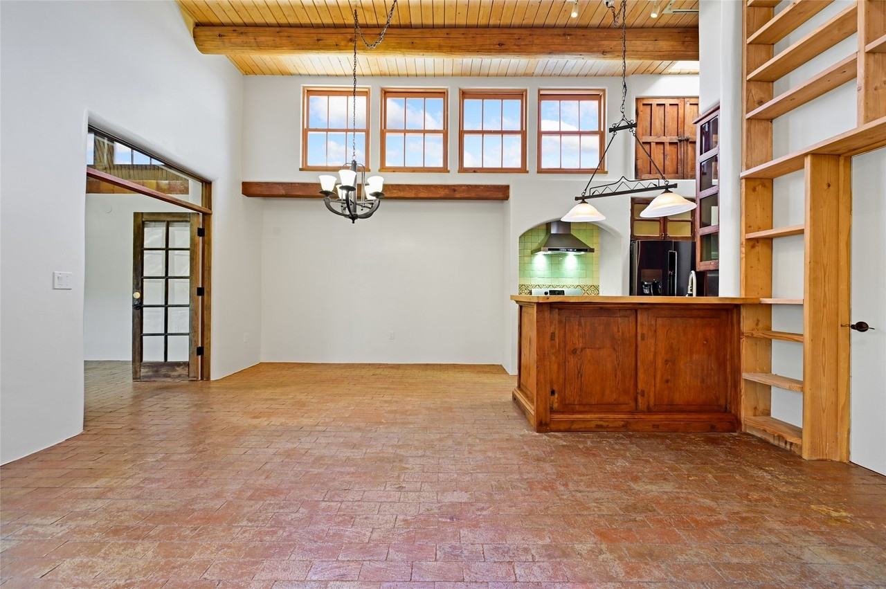 231 W Manhattan Ave Unit A #A - Photo 5 of 22