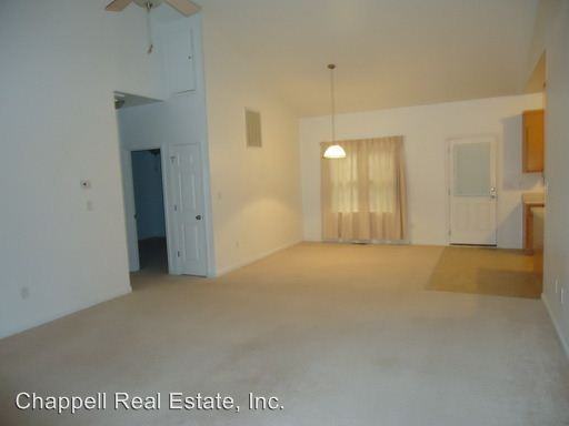 9605 Robin Rd - Photo 2 of 7