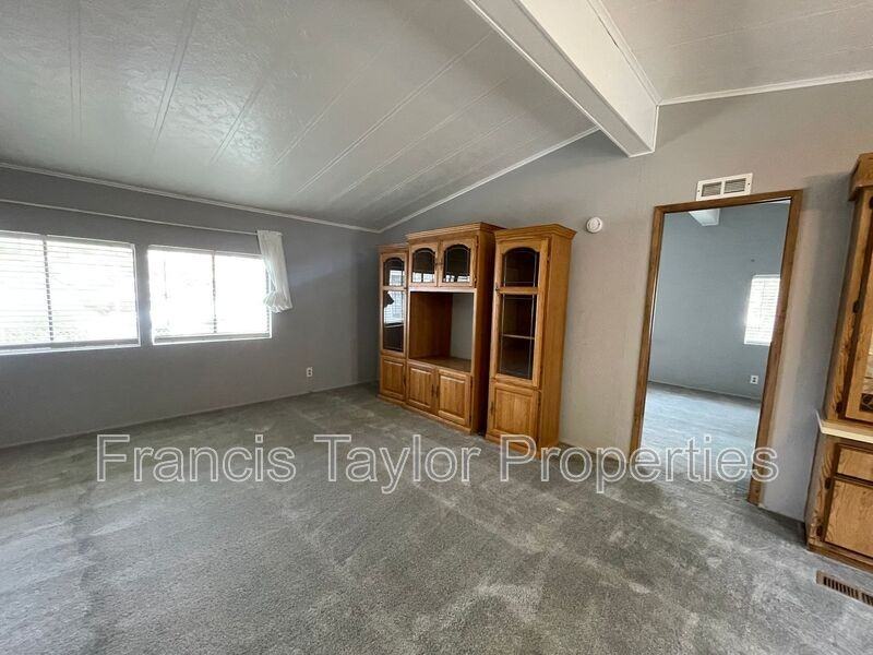 1822 Seco Gln - Photo 7 of 24