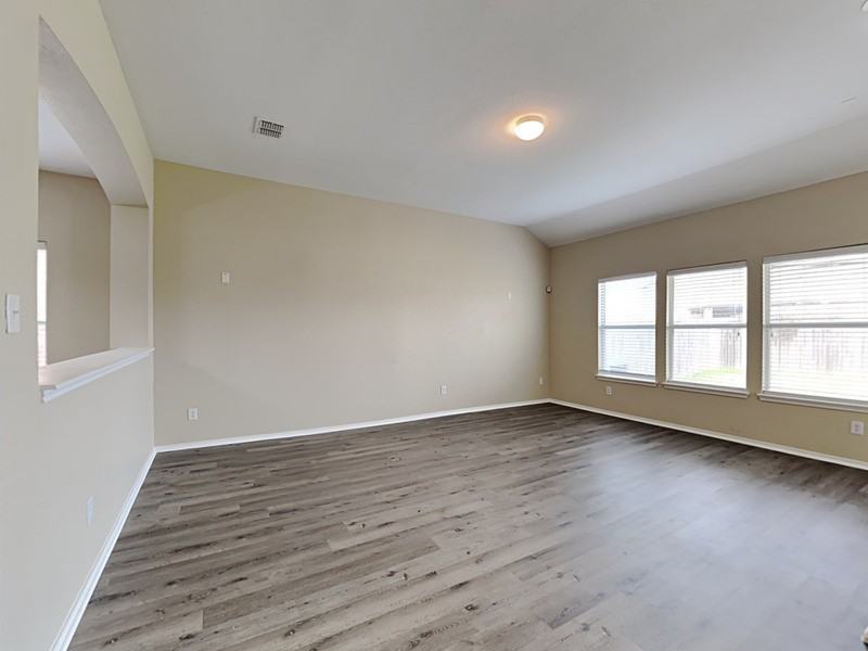 1019 Mule Deer Rd - Photo 3 of 18