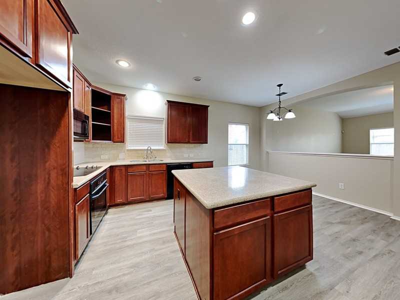 1019 Mule Deer Rd - Photo 4 of 18