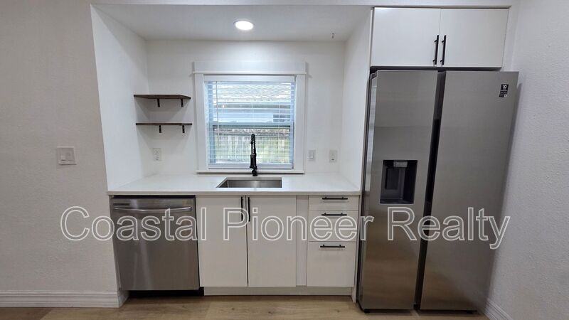 5420 29th Ave S #A - Photo 7 of 26