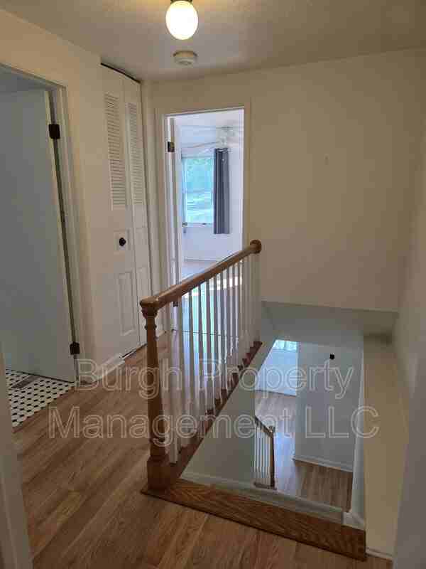 140 Scott Ln - Photo 7 of 18