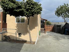 5335 Bancroft Ave - Photo 1 of 1