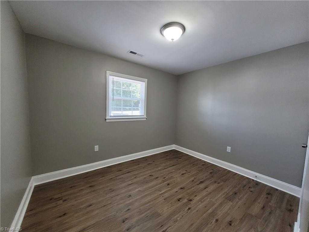 800 Dodson Mill Rd #5 - Photo 7 of 9