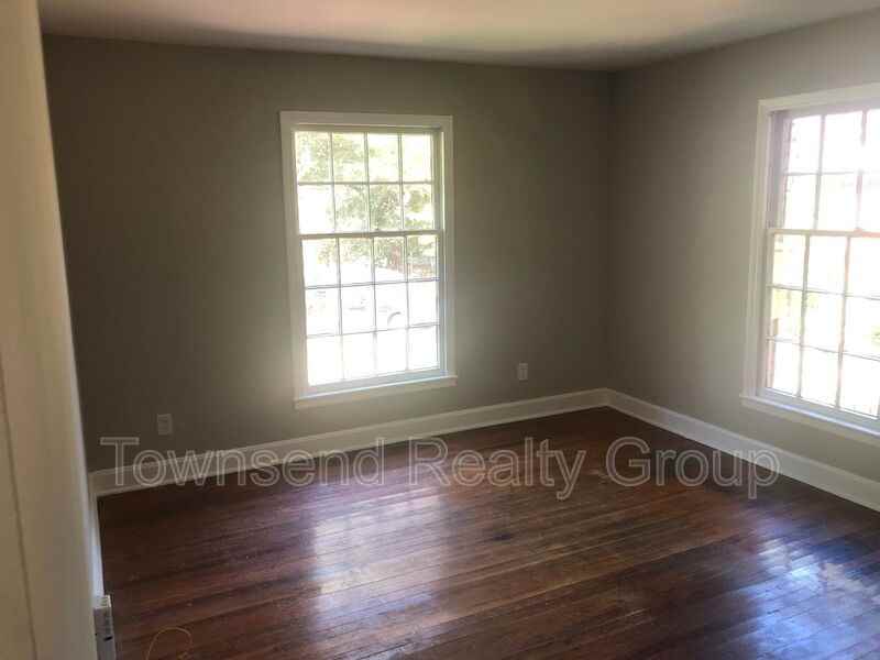 3026 Amity Garden Ct - Photo 6 of 18