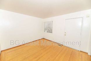 3023 Yolo Ave - Photo 1 of 1